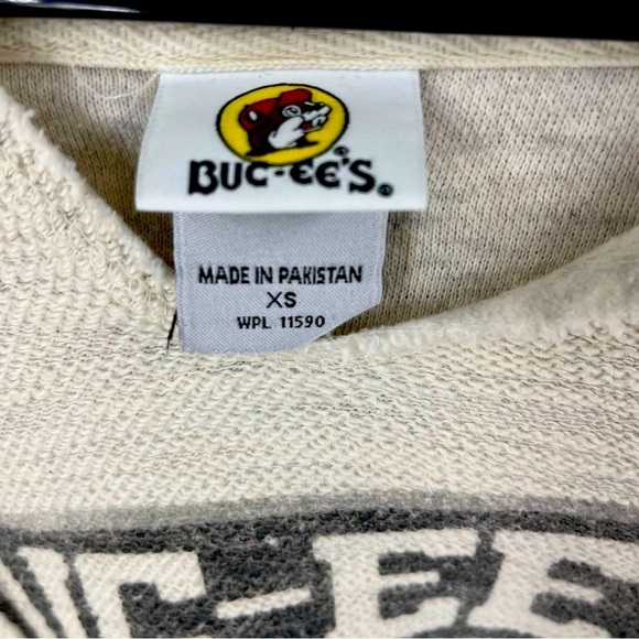 Bucee’s Since 1982 hoodie - Picture 3 of 5